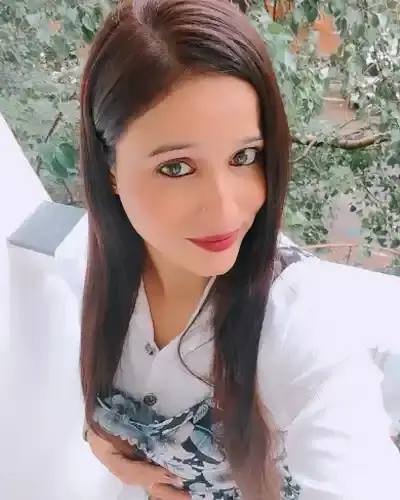 Call Girls in Luni